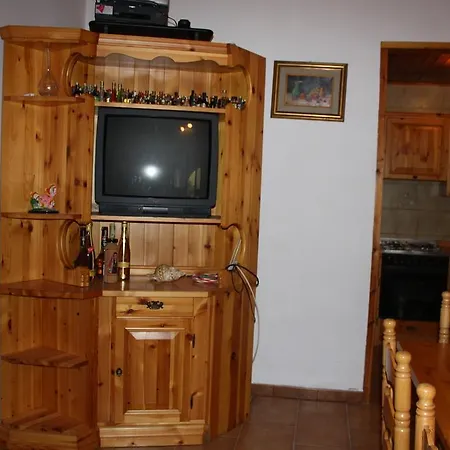 בית נופש Villetta Sul Golfo Dell'asinara באדזי